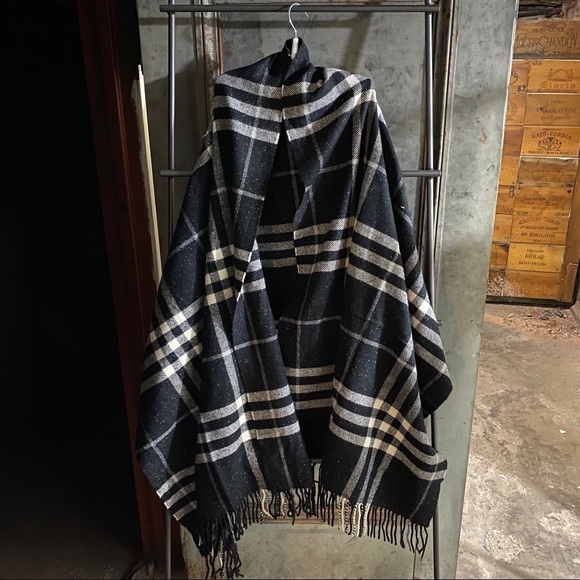 burberry shawl scarf